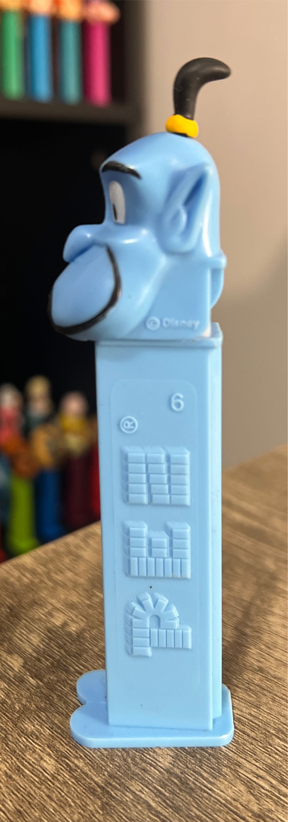 Aladdin Genie - Disney: Aladdin pez collectible - Main Image 3