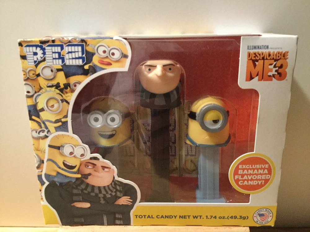 Despicable Me 3 Stu Gru Dave Illumination   - Gift Box pez collectible [Barcode 073621191211] - Main Image 2