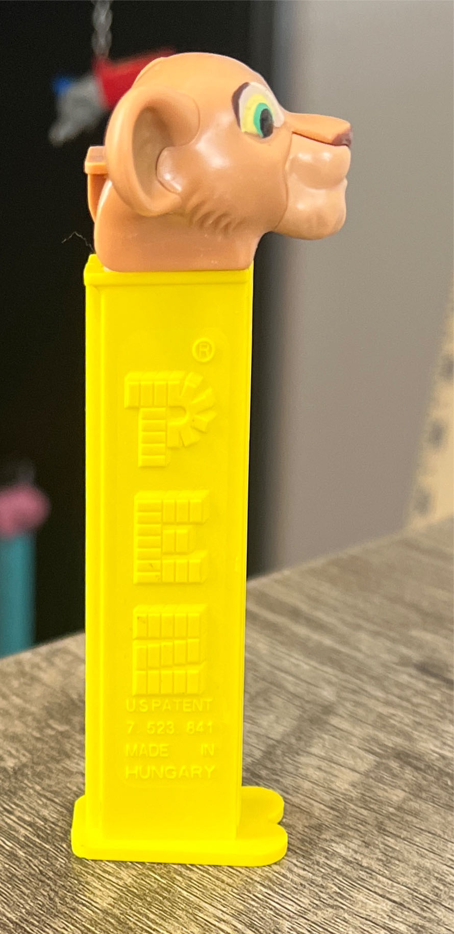 Nala - Lion King pez collectible - Main Image 3