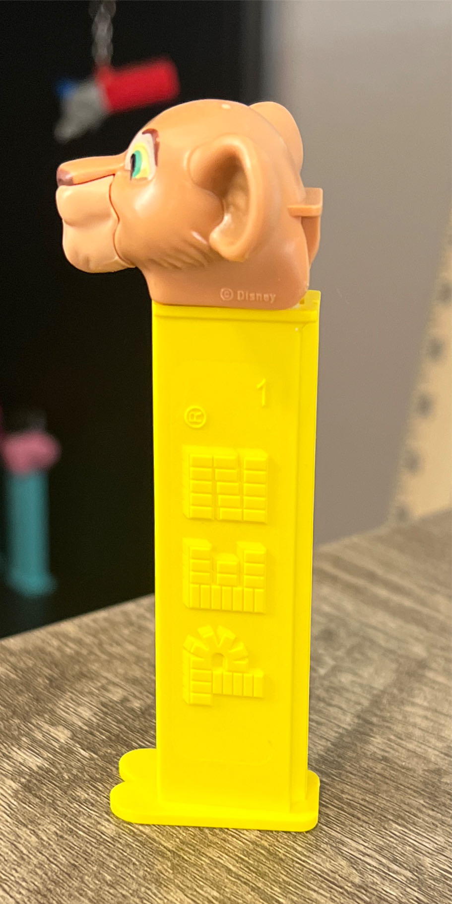 Nala - Lion King pez collectible - Main Image 4