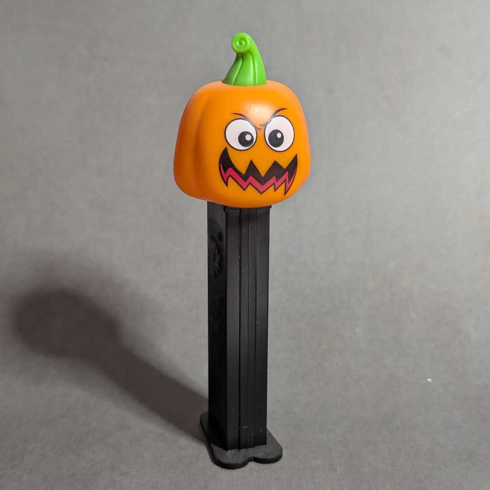 Halloween - Pumpkin - Holiday: Halloween pez collectible - Main Image 2