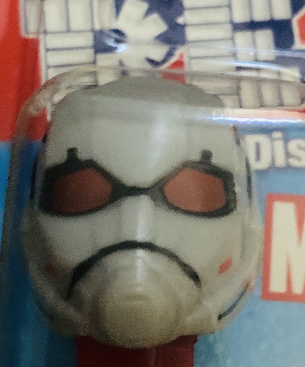Antman - Comics - Marvel Comics pez collectible [Barcode 073621091122] - Main Image 2