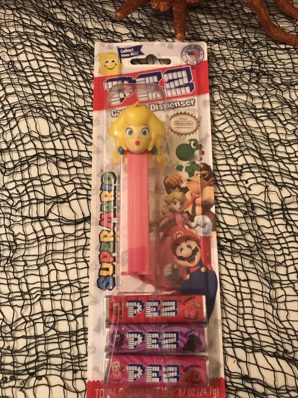 Super Mario (Princess Peach) - Super Mario pez collectible - Main Image 2