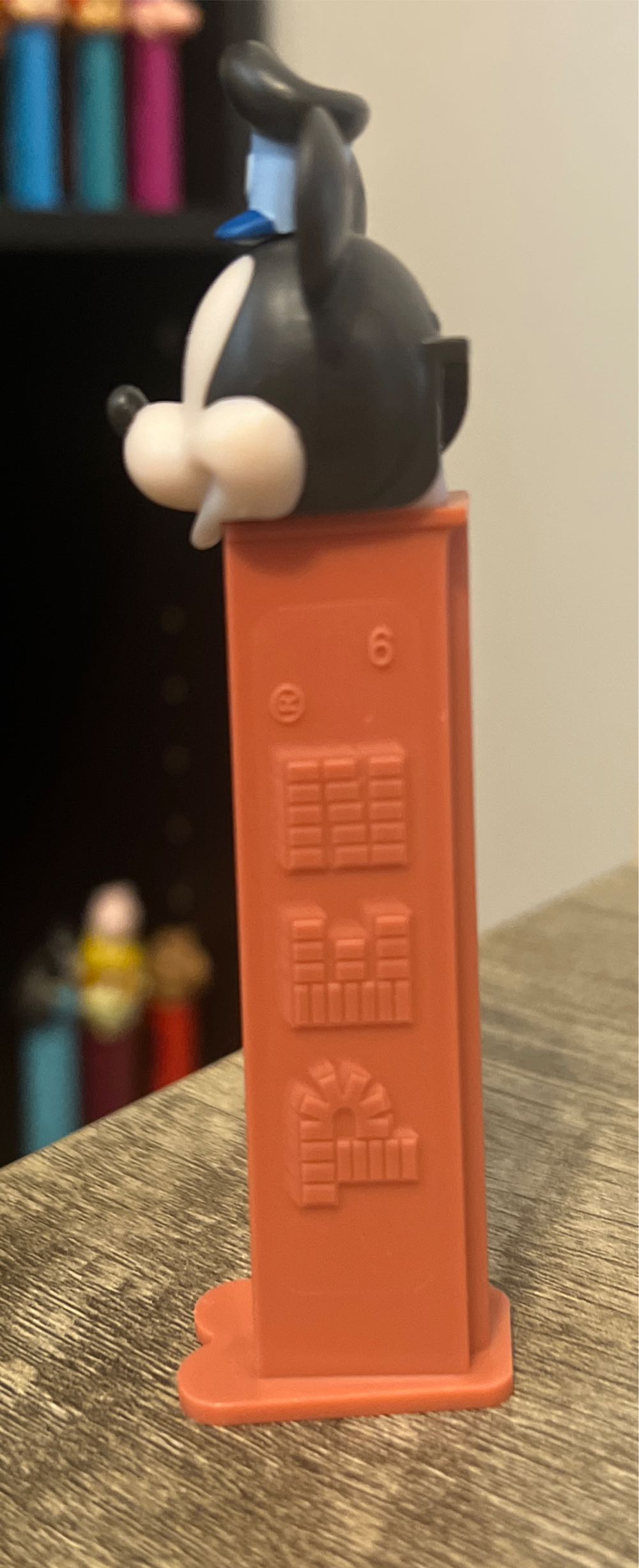 Mickey Mouse Vintage - Mickey & Friends pez collectible - Main Image 3