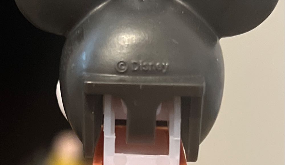 Mickey Mouse Vintage - Mickey & Friends pez collectible - Main Image 4