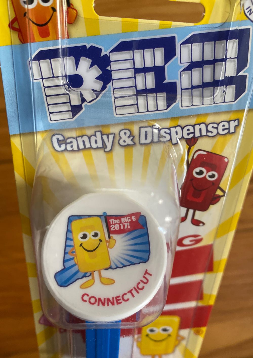 Big E 2019 - Big E pez collectible [Barcode 073621059917] - Main Image 2