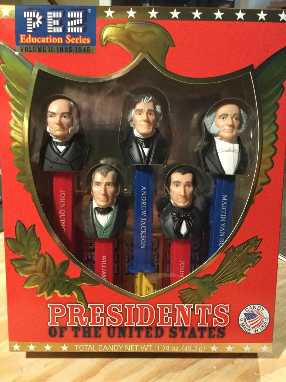 Presidents of the United States Vol. 2 - Famous People pez collectible [Barcode 073621008007] - Main Image 3