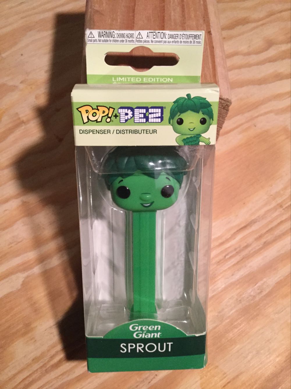 Easter Egg Green White Basket Tube