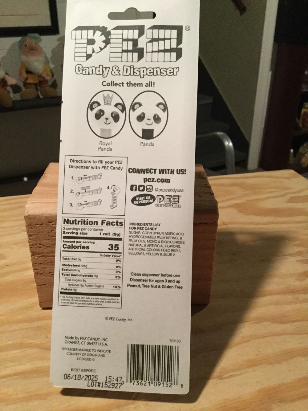 Panda Limited Edition - Panda - Pez Limited Edition pez collectible [Barcode 073621091528] - Main Image 3