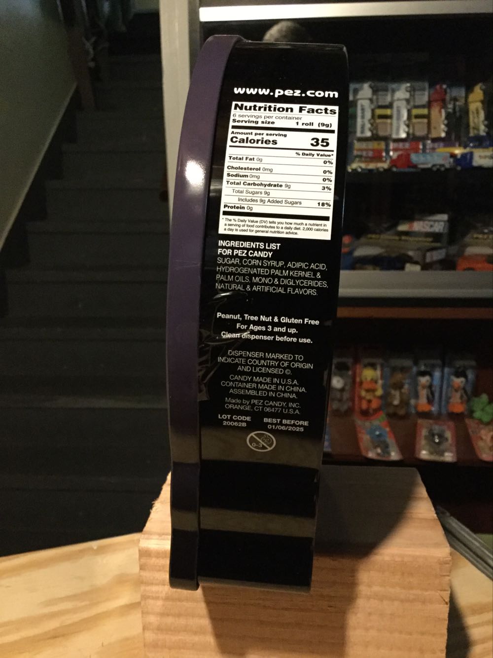 Harry Potter PEZ Gift Tin - Movies & TV pez collectible [Barcode 073621087101] - Main Image 3