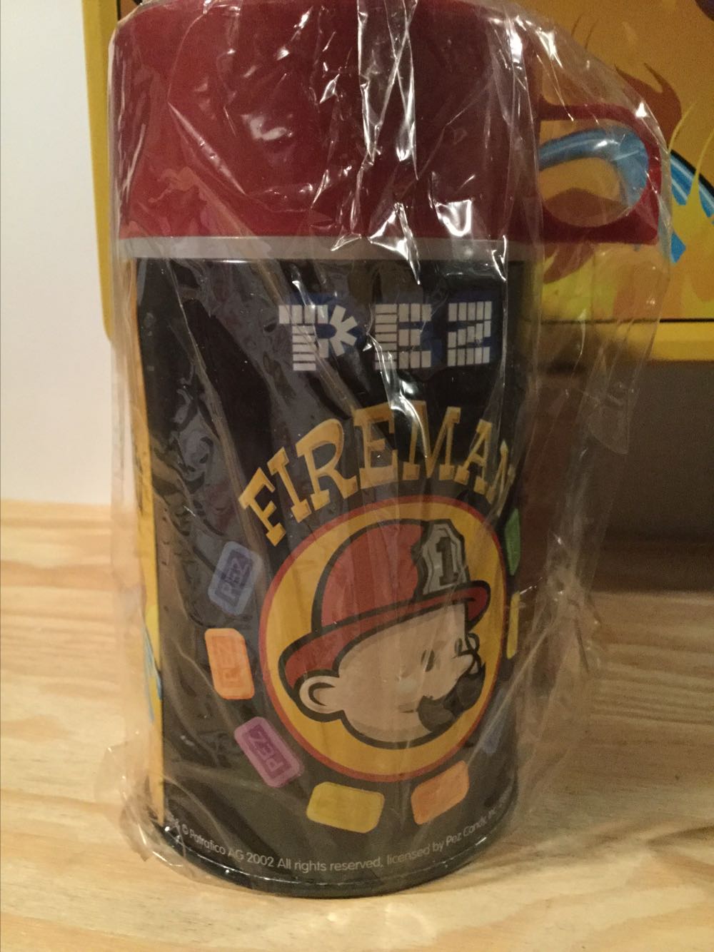 Fireman Pez Metal Lunchbox And Thermos - Fireman Lunch Box pez collectible [Barcode 099234412093] - Main Image 3