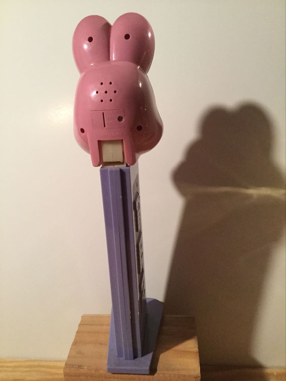 Giant Easter Bunny - Giant Pez pez collectible - Main Image 3
