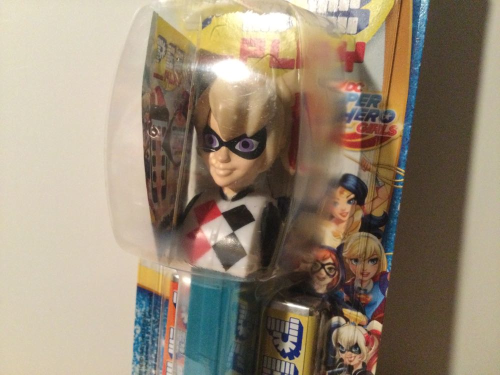 DC Superhero Girls: Harley Quinn - DC Superhero Girls pez collectible [Barcode 9044400848009] - Main Image 4