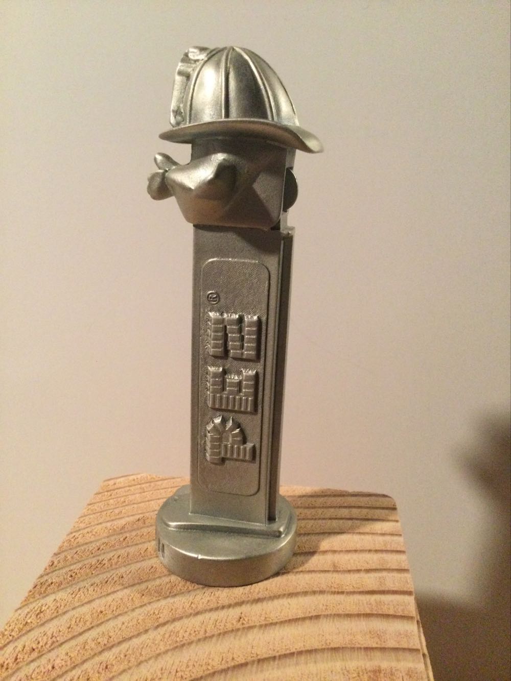 Fireman Pewter Paper Weight - Fireman pez collectible - Main Image 2