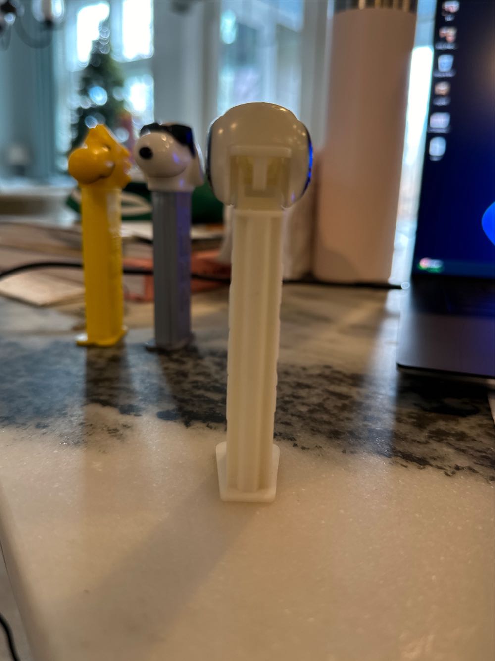 Peanuts - Snoopy - PEANUTS pez collectible - Main Image 4