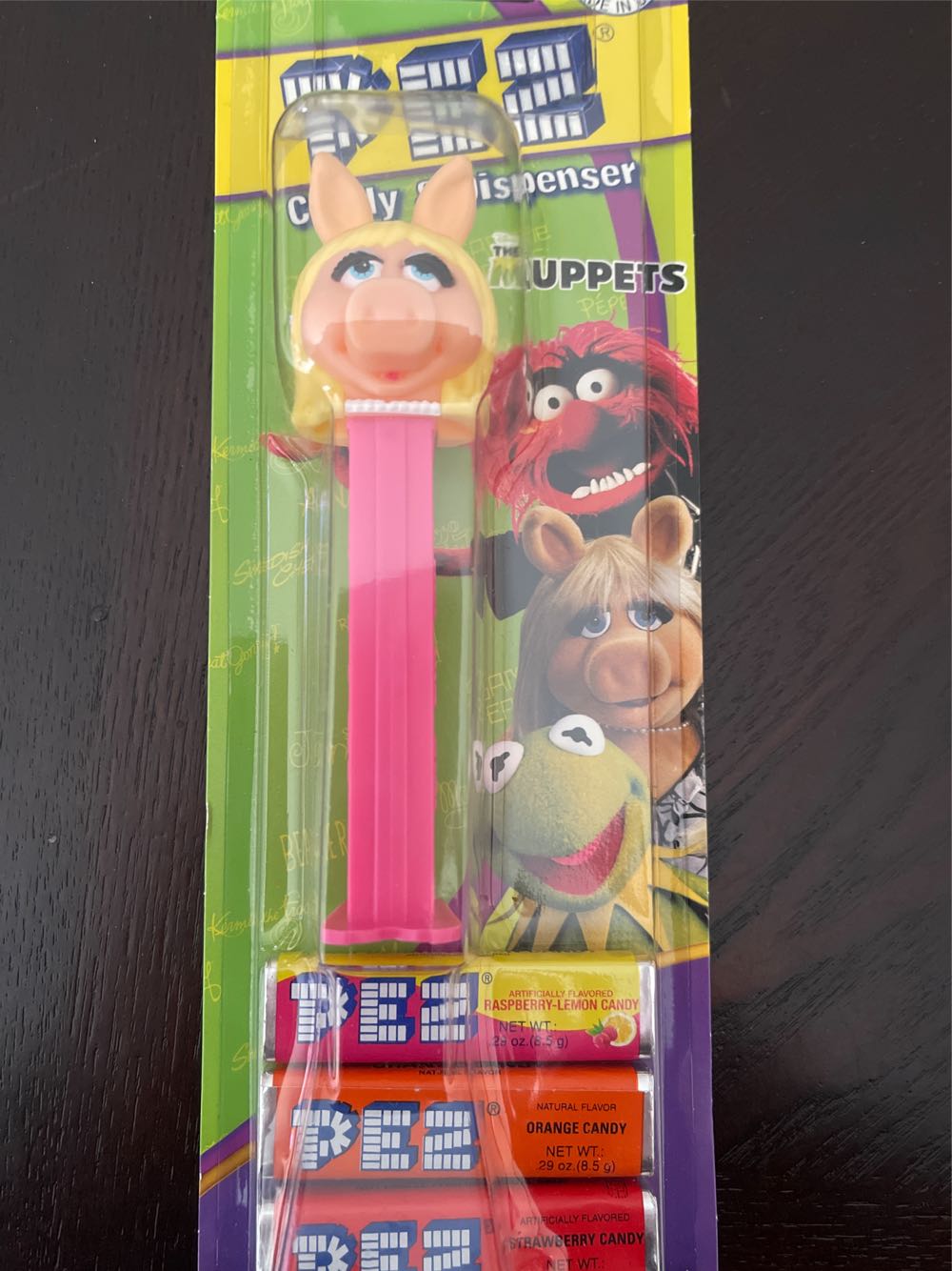 Muppets - Miss Piggy - Disney Muppets pez collectible - Main Image 2
