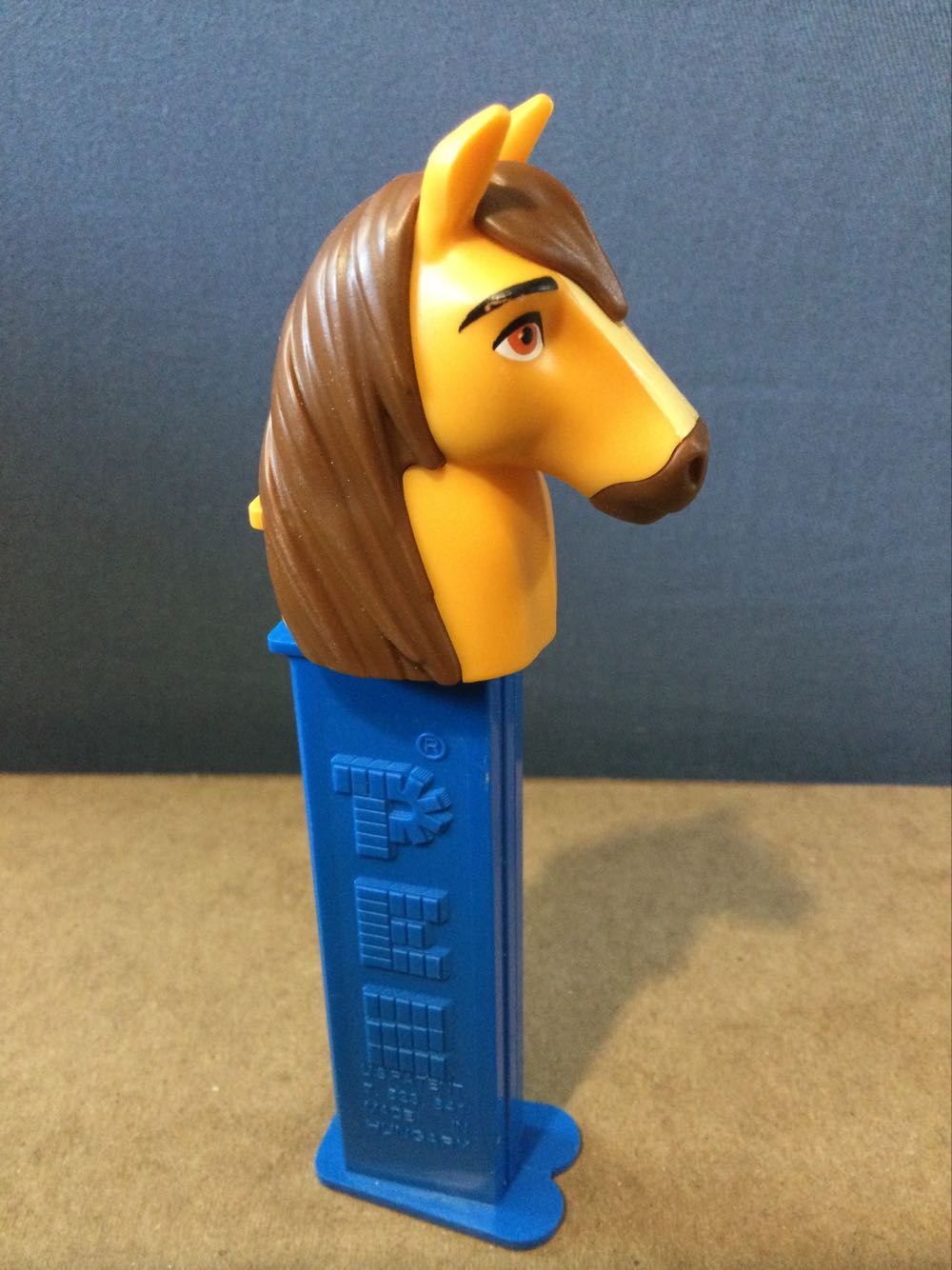 Spirit - Spirit - Movies & TV - DreamWorks pez collectible - Main Image 3