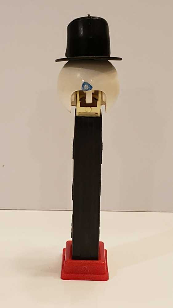 Snowman A - Holiday - Christmas pez collectible - Main Image 3