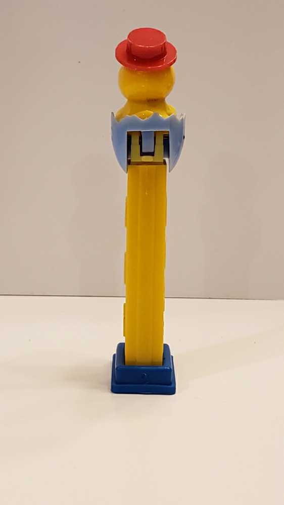 Chick In Egg A; Die Cut Eyes, Steel Pin, Hard Shell - Holiday - Easter pez collectible - Main Image 3