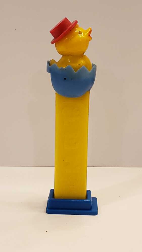Chick In Egg A; Die Cut Eyes, Steel Pin, Hard Shell - Holiday - Easter pez collectible - Main Image 2