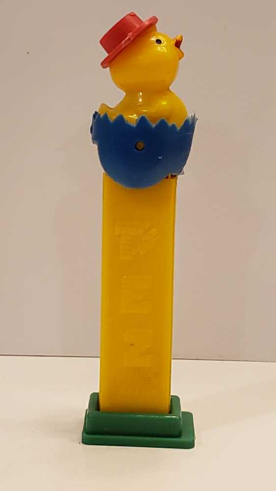 Chick In Egg B; Painted Eyes, Soft Shell - Holiday - Easter pez collectible - Main Image 2