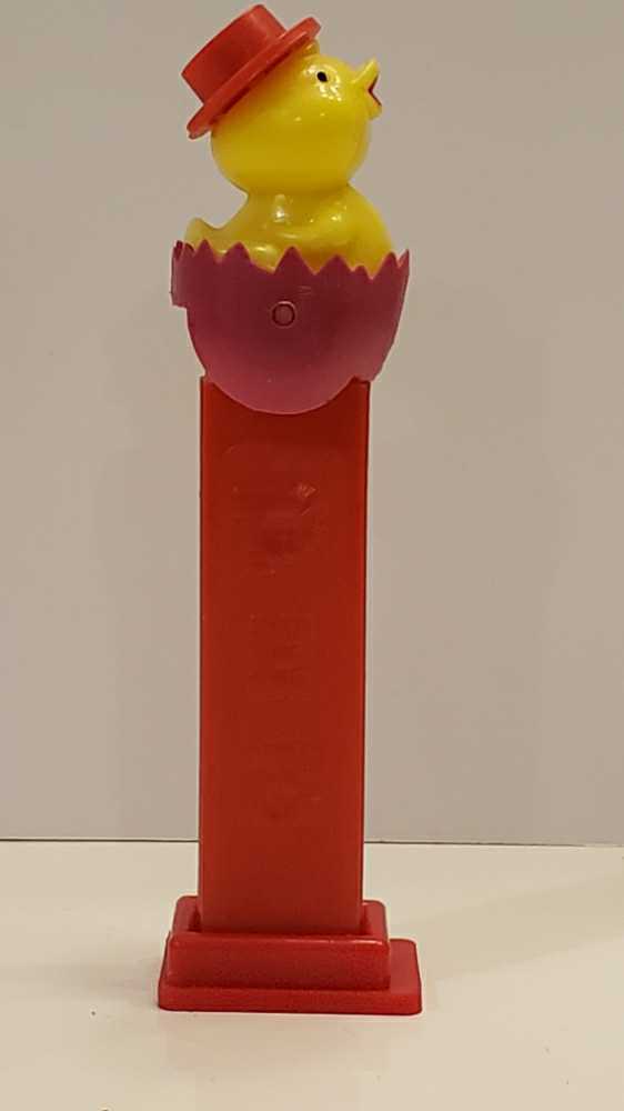 Chick In Egg B; Painted Eyes, Soft Shell - Holiday - Easter pez collectible - Main Image 2
