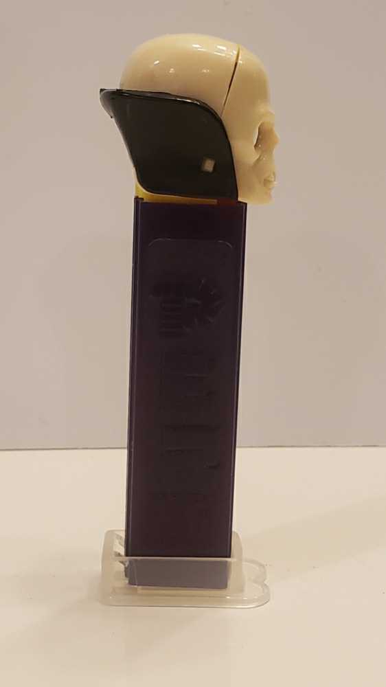 Skull - A (Deadhead) - Holiday - Halloween pez collectible - Main Image 2