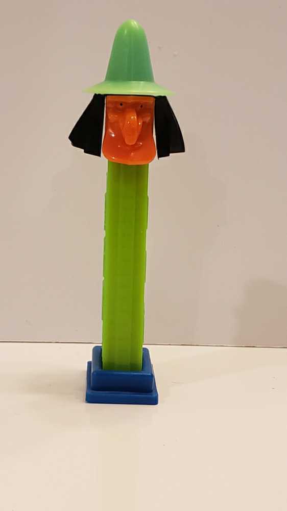 Giant Sanrio Hello Kitty