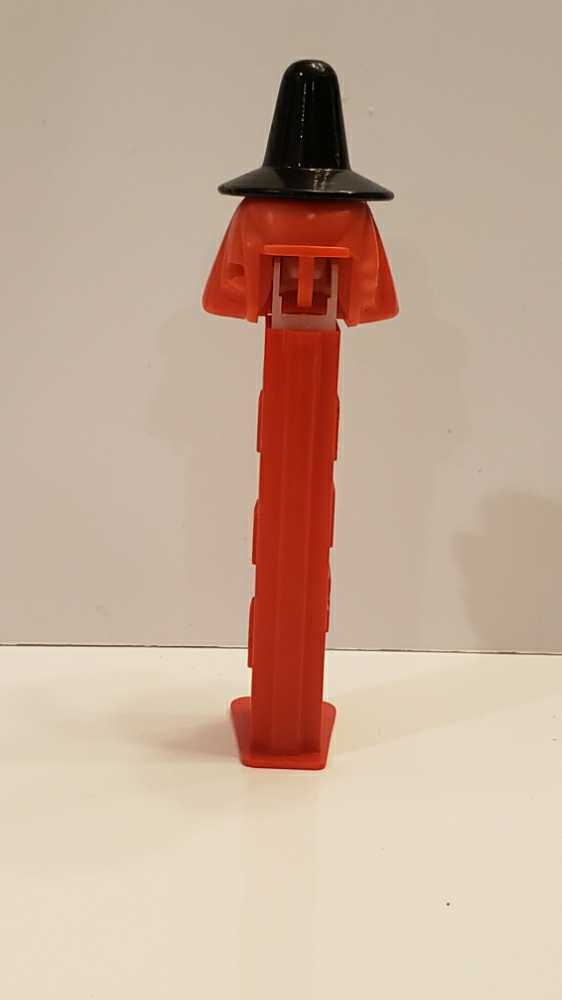 Witch D - Holiday - Halloween pez collectible - Main Image 4