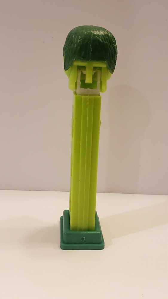 Hulk A - Licensed Characters - Super Heroes & Villains, Marvel pez collectible - Main Image 3