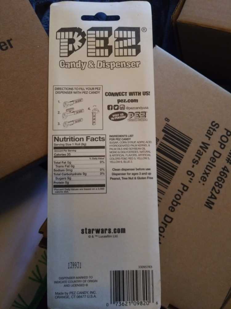 Kylo Ren  pez collectible [Barcode 073621098206] - Main Image 2