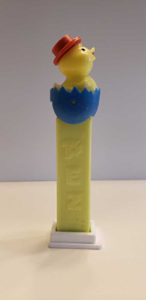 Chick In Egg B; Painted Eyes, Soft Shell - Holiday - Easter pez collectible - Main Image 2
