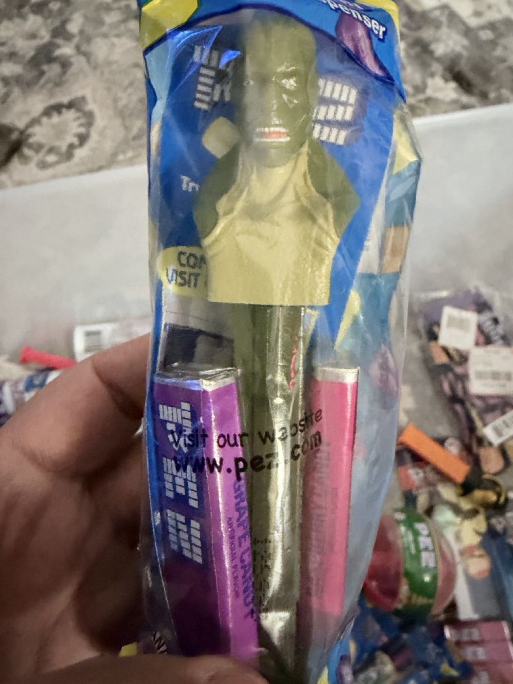 Superhero - Marvel - Lizard - Marvel Super Heroes pez collectible [Barcode 073621001169] - Main Image 2