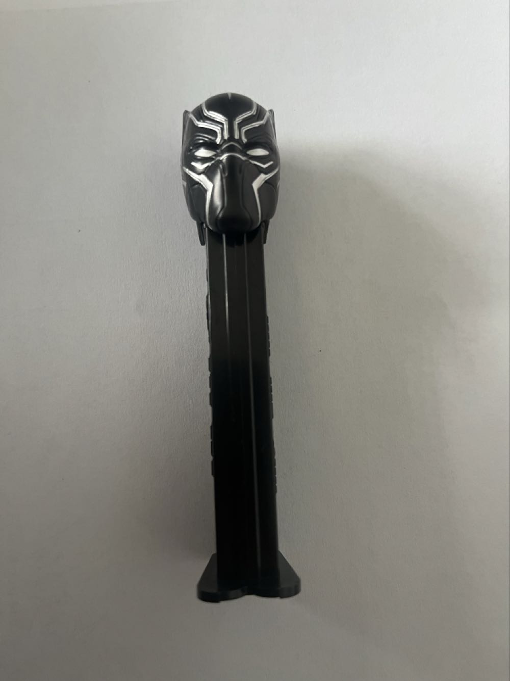Marvel Superheroes Black Panther - Marvel Super Heroes pez collectible [Barcode 067535661106] - Main Image 2