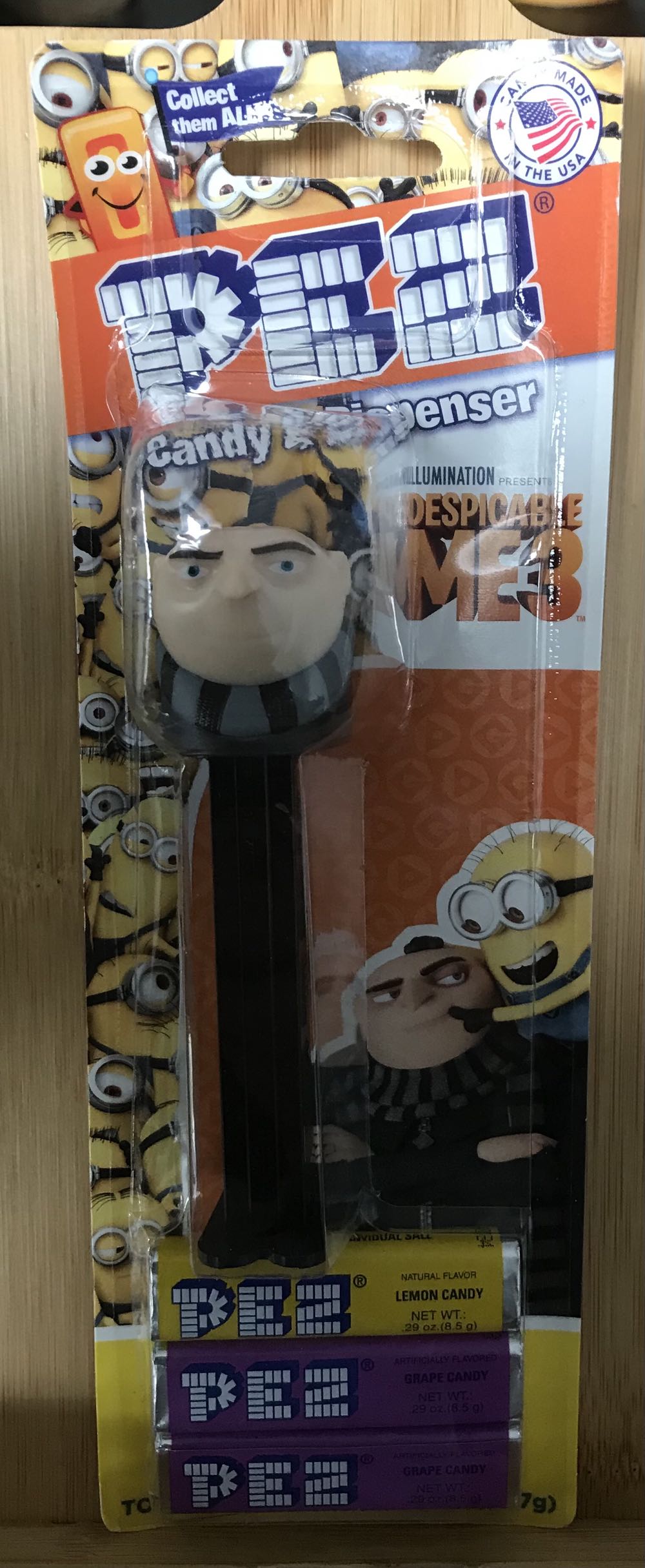 Pez Car Candy Dispenser - I-saur