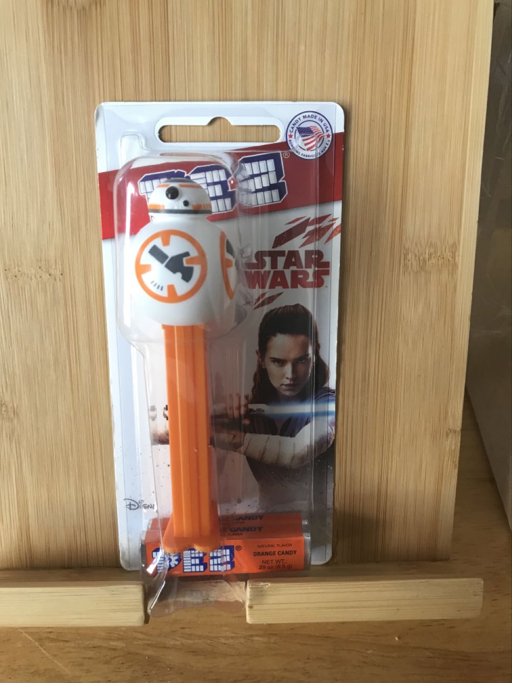 St. Patrick’s Day - PEZ Pal With Top Hat Crystal 