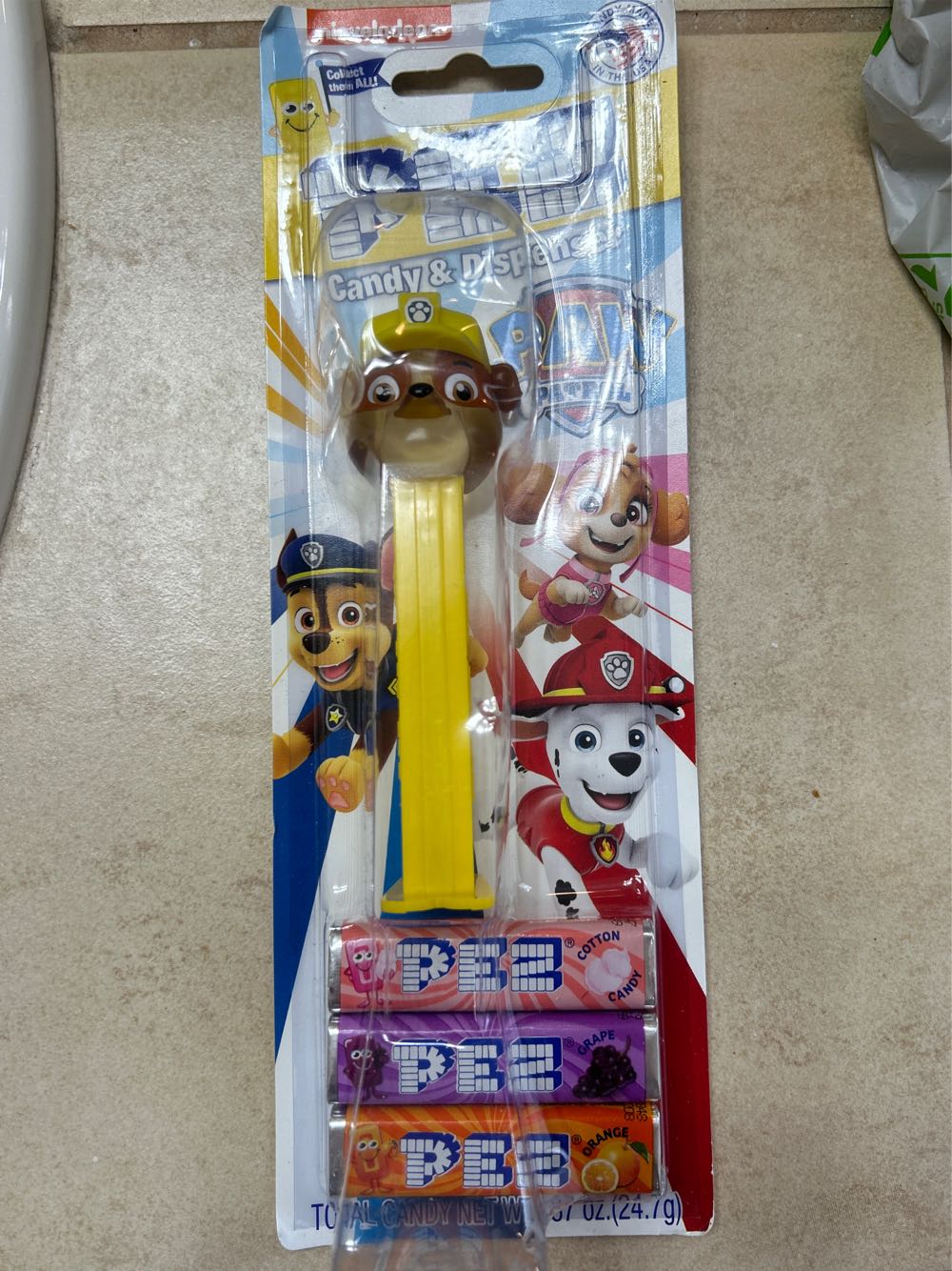 Rocky  pez collectible [Barcode 073621091177] - Main Image 2
