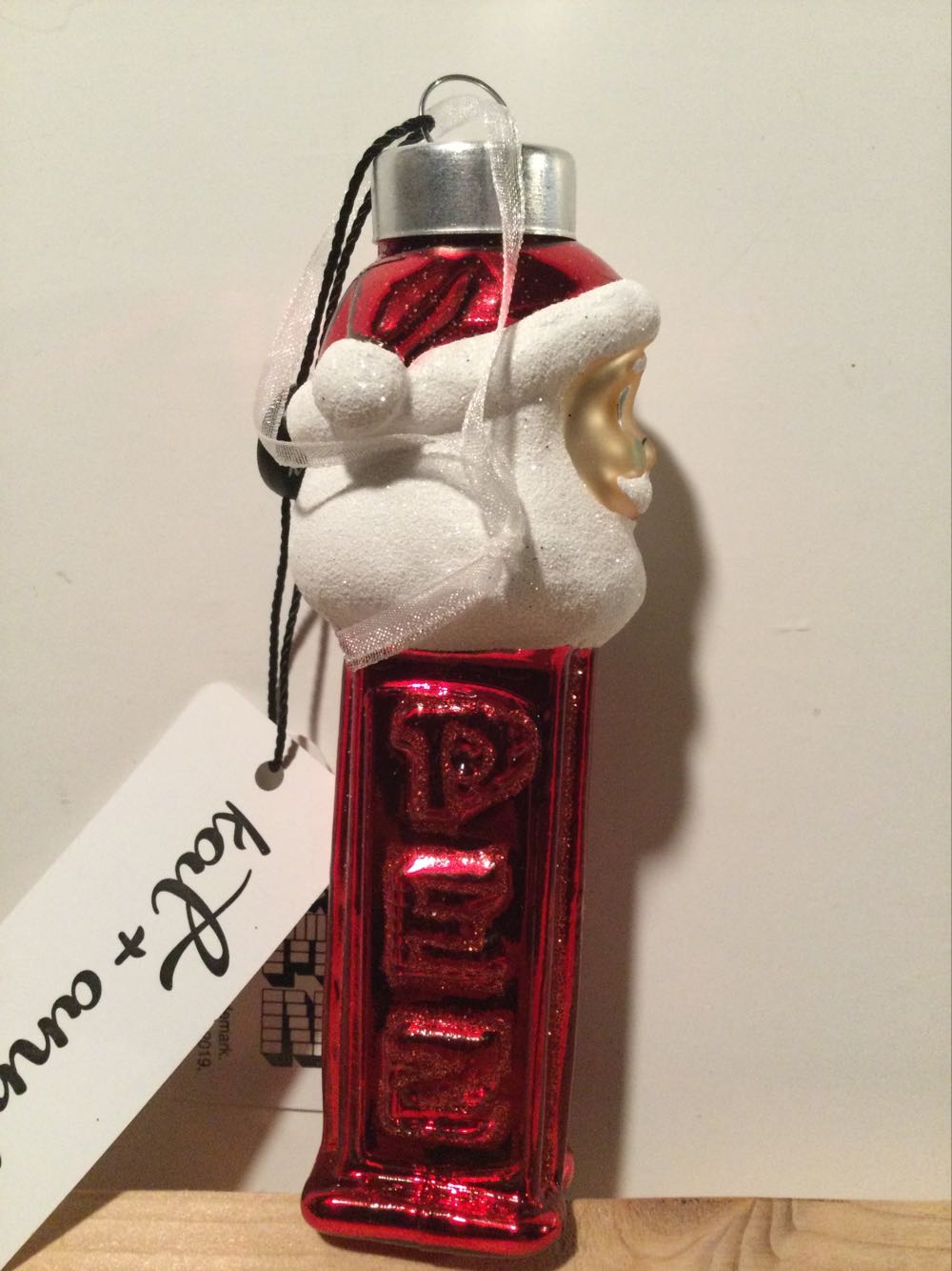 Kat Annie 5.5” Santa Pez Dispenser Glass Christmas Ornament 81828 - Christmas pez collectible [Barcode 026301818281] - Main Image 3
