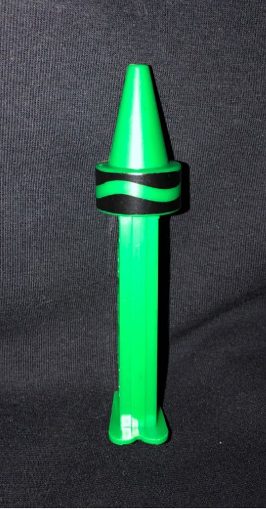 Crayola Green - Crayola pez collectible - Main Image 2