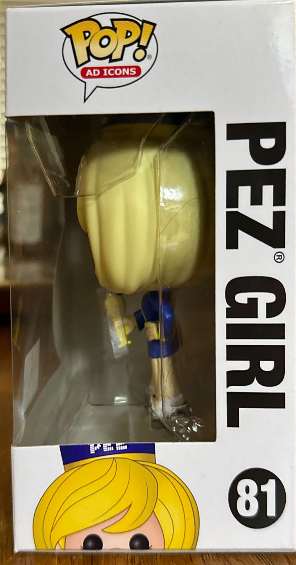 Ad Icons Funko Pop! - Pez Girl Blonde Fall Convention Exclusive  pez collectible [Barcode 889698432313] - Main Image 4