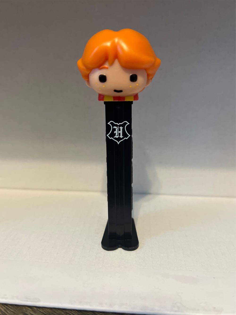 Ron Weasley - Harry Potter : Wizarding World pez collectible [Barcode 073621098718] - Main Image 3