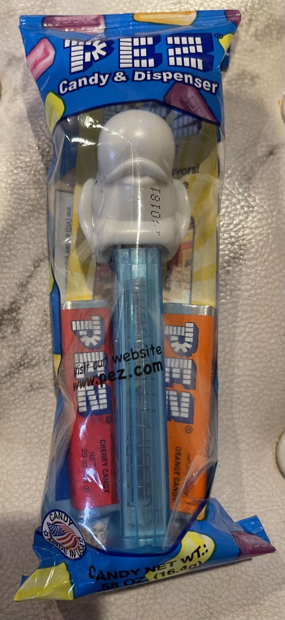 Finding Dory - Bailey The Whale  pez collectible [Barcode 073621090026] - Main Image 2