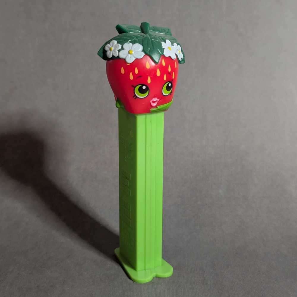 Shopkins - Strawberry Kiss - Games & Toys pez collectible - Main Image 2