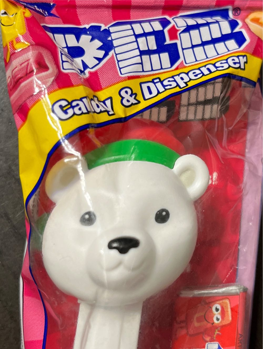 Christmas - Polar Bear 🐻‍❄️ 2023🎄 - Christmas pez collectible [Barcode 073621002333] - Main Image 3