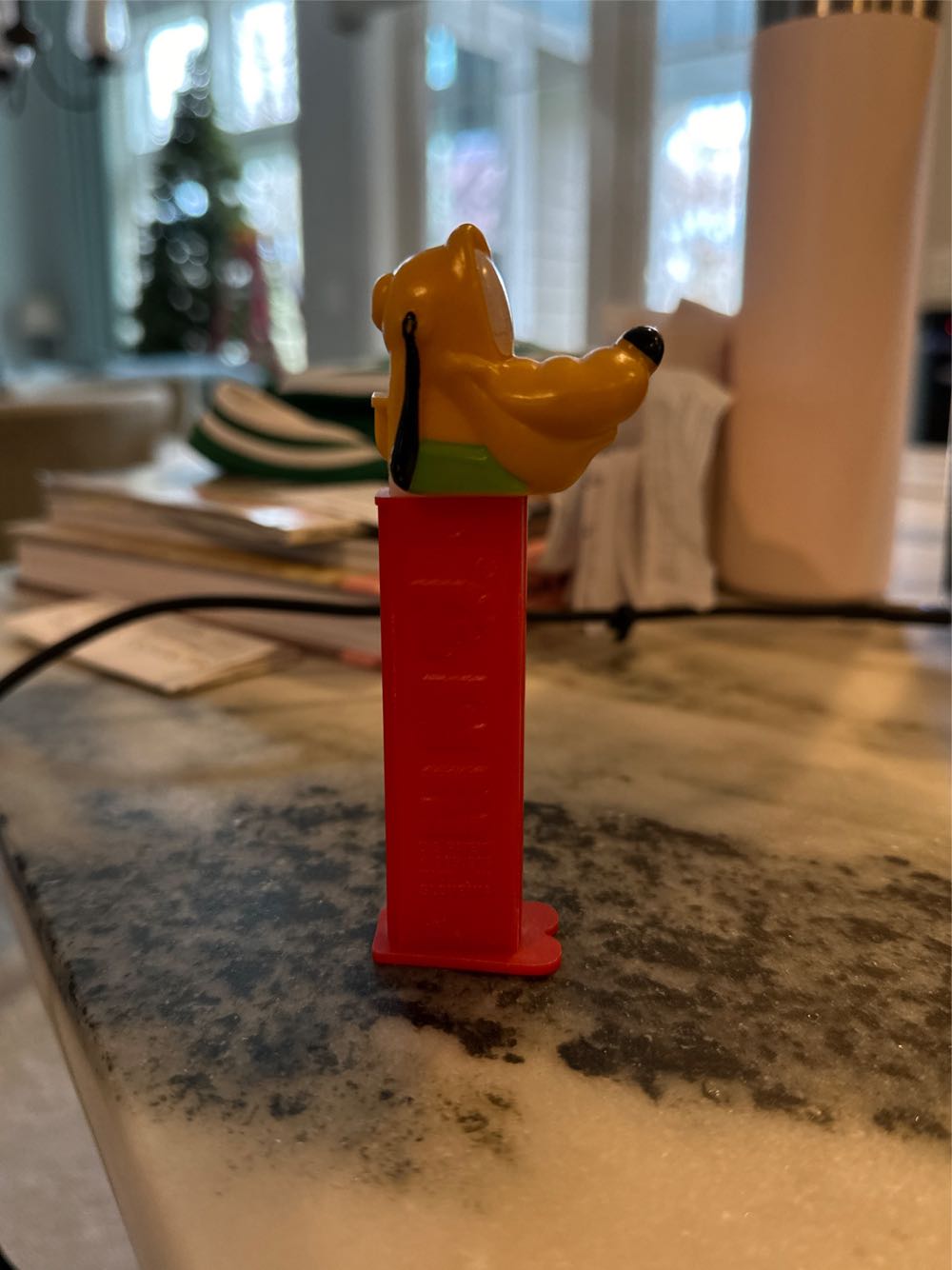 Disney - Pluto  pez collectible - Main Image 2