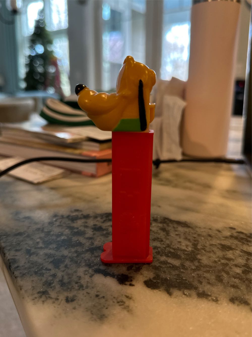 Disney - Pluto  pez collectible - Main Image 4