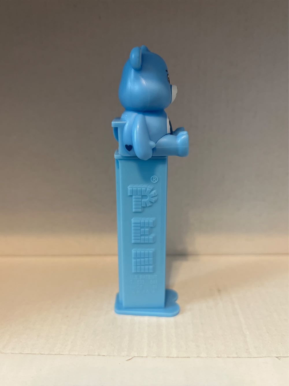 Care Bears - Grumpy Bear - Games & Toys pez collectible [Barcode 073621095151] - Main Image 3