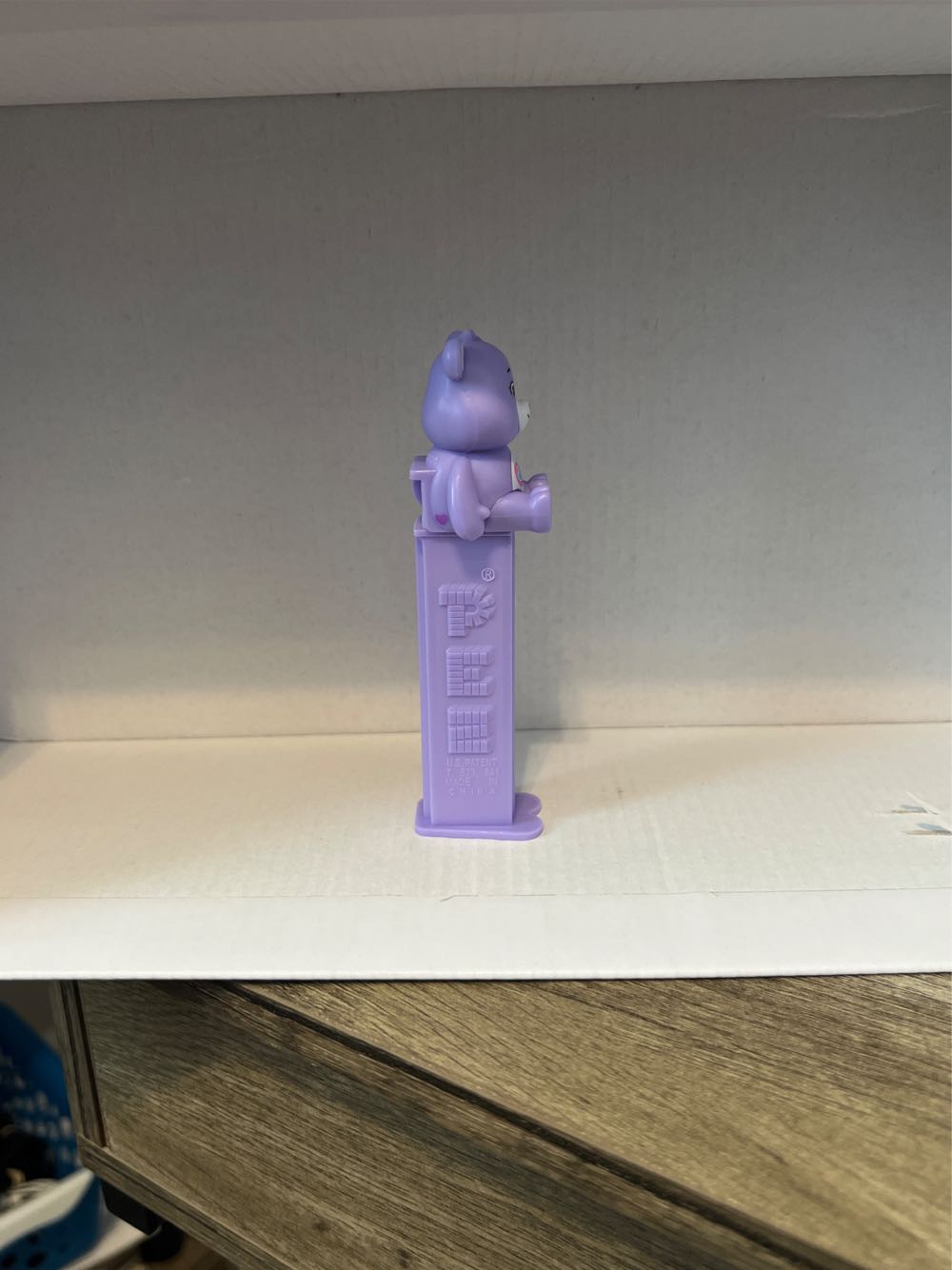 Care Bears - Share Bear - Care Bears pez collectible [Barcode 073621095151] - Main Image 3