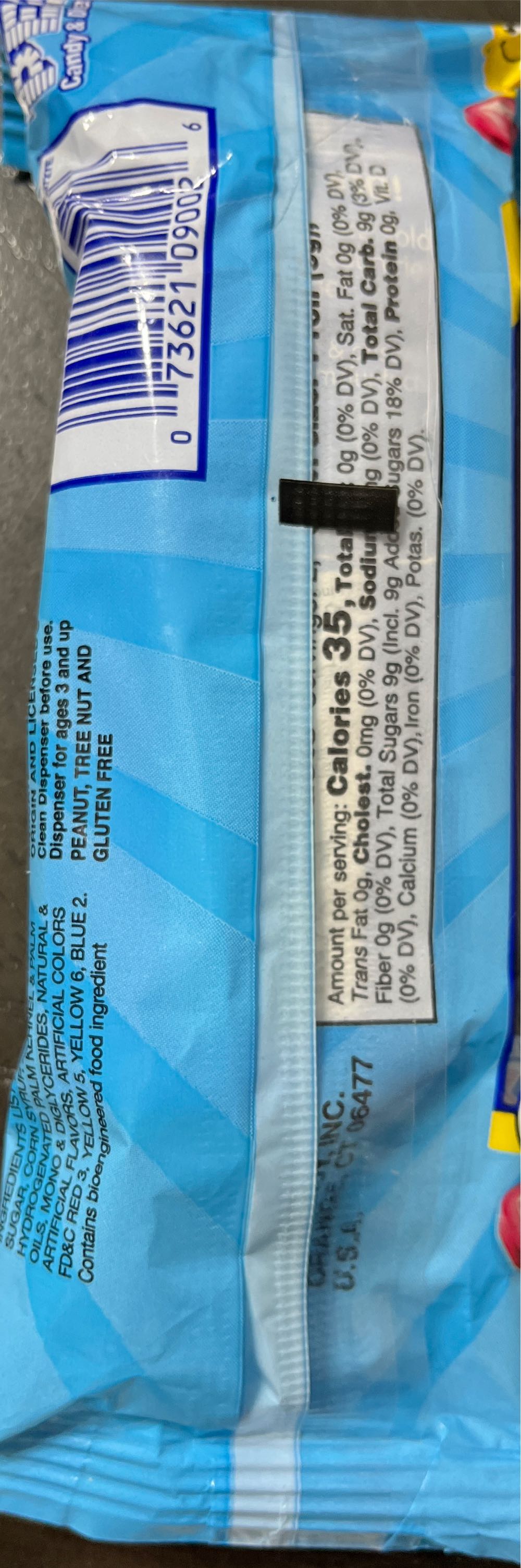 Christmas - Snow Globe - Snowman ⛄️ 🎄2024 - Christmas pez collectible [Barcode 073621090026] - Main Image 2