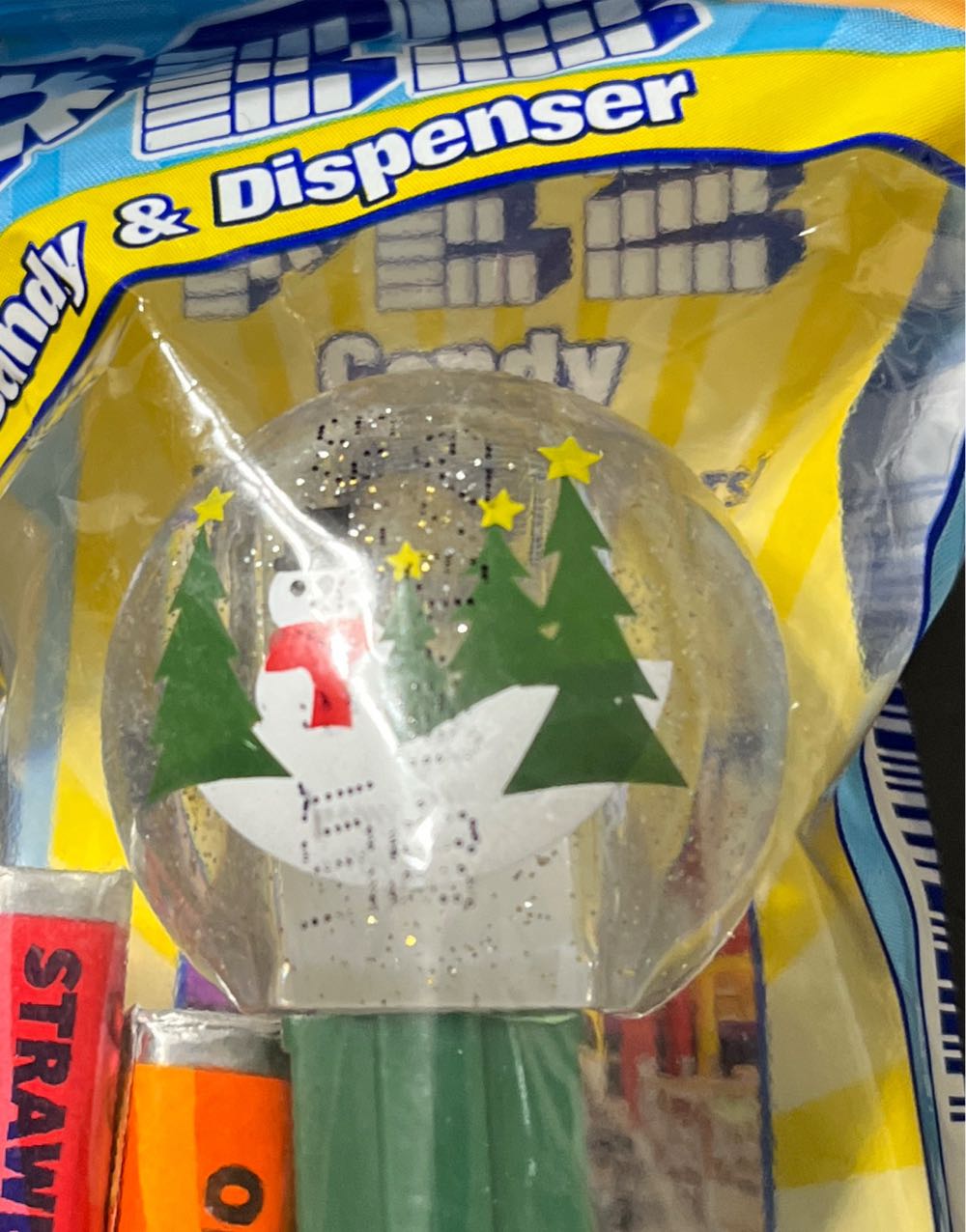 Christmas - Snow Globe - Snowman ⛄️ 🎄2024 - Christmas pez collectible [Barcode 073621090026] - Main Image 3